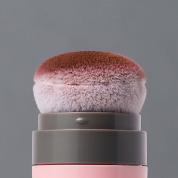 ダークブラウン