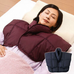 洗えるあったか羽毛肩当て