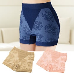 着け心地のいい綿混らくショーツ花柄3色組