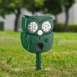 ソーラー多機能警告式害獣撃退器