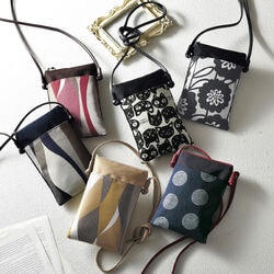 パンクリエーション 尾州織生地スマホポシェット