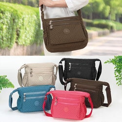 大容量使いやすいショルダーバッグ