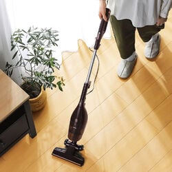 ツインバード サイクロンスティック型クリーナー