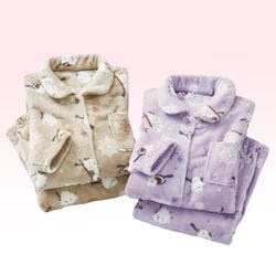 ふわもこシマエナガのプリントパジャマ