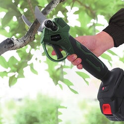 充電式電動剪定バサミ