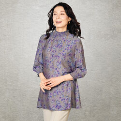 花柄プリントシャーリングブラウス