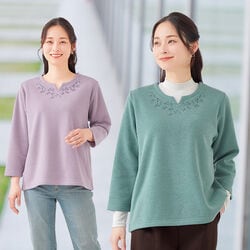 裏起毛花柄刺しゅうプルオーバー