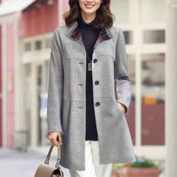 ウール混チェック使いスタンド衿コート