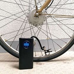 充電式電動空気入れ