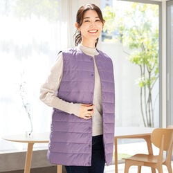 ふわっと軽いロングダウンベスト