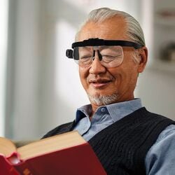 ライト付眼鏡型ルーペ