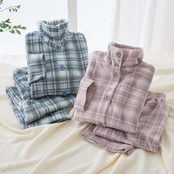 軽くてあったかフリースパジャマ