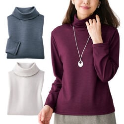 洗えるウール100％タートルネックプルオーバー