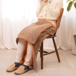 極暖 包み込まれるチェアカバー