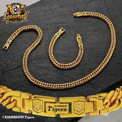 JERA セ・リーグ優勝記念 天然ダイヤ10石入りアクセ