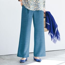 おうちで洗えるセミワイドパンツ