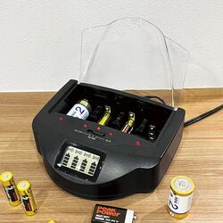乾電池マルチチャージャー