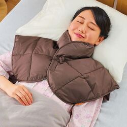 あったか羽毛肩当て