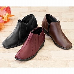 歩きやすいハイカットブーツ