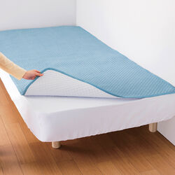 年中使える滑りにくい敷きパッド