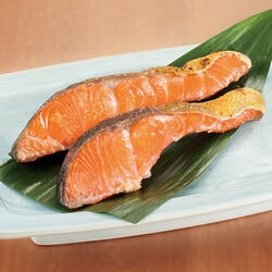 訳あり ロシア産紅鮭切身(カマ・尾込み) 2パックセット