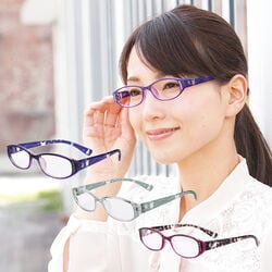 ネコ柄フレームのシニアグラス