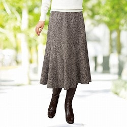 斜め切替セミフレアースカート